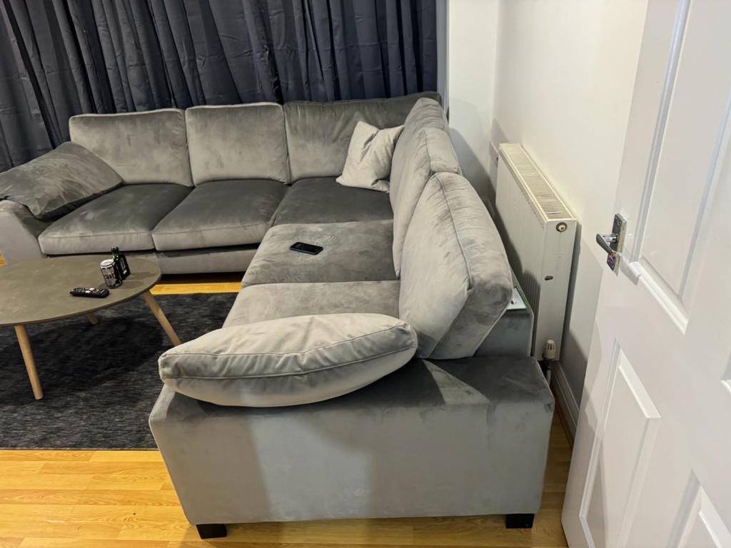 Luxury Apartments 达格纳姆 外观 照片